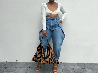 Wild Elegance Shoulder Bag – Luxury Jaguar Print Edition